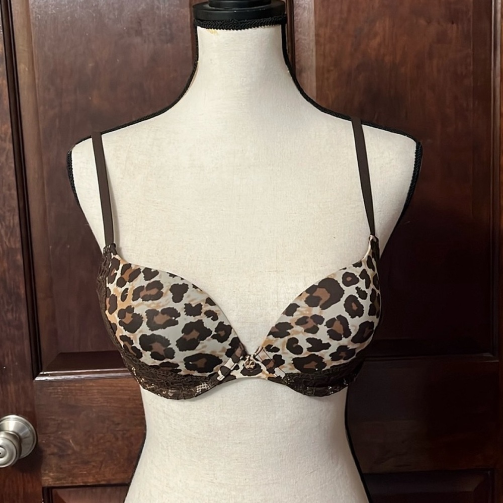 Essential Body Wear 34A Cheetah Print Padded Underwired Bra